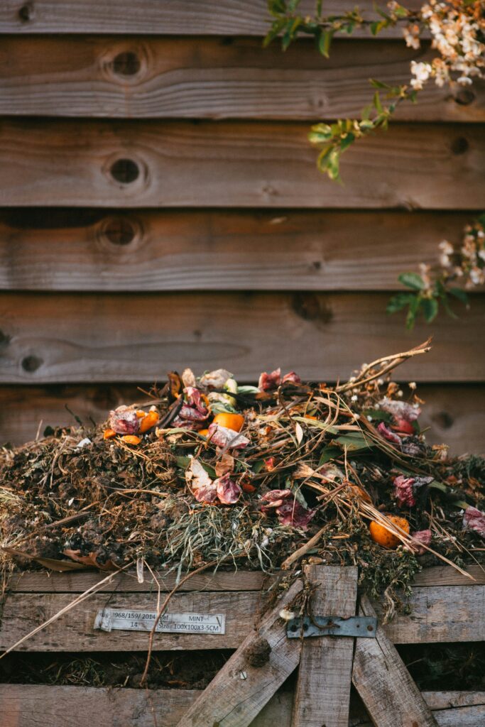learn how to use Organic Fertilizers & Compost